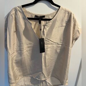 BCBG top
